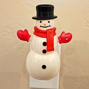 Wallflower Vintage Santa Ornament plug in diffuser